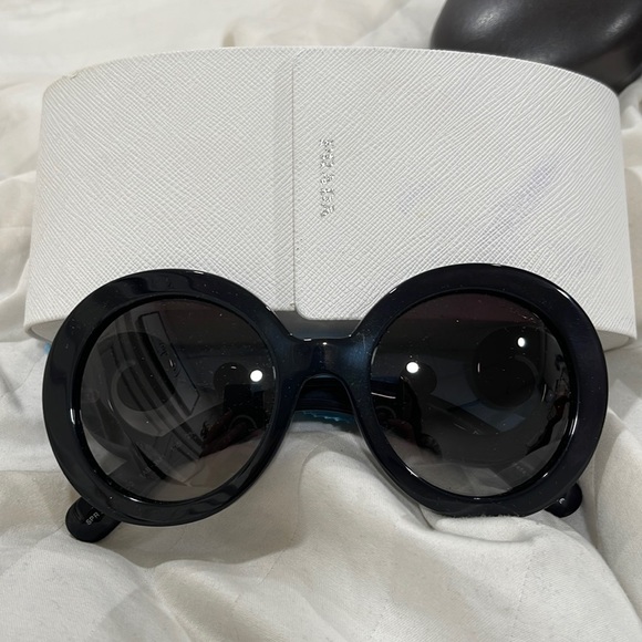 Prada Round Oversized Sunglasses Black